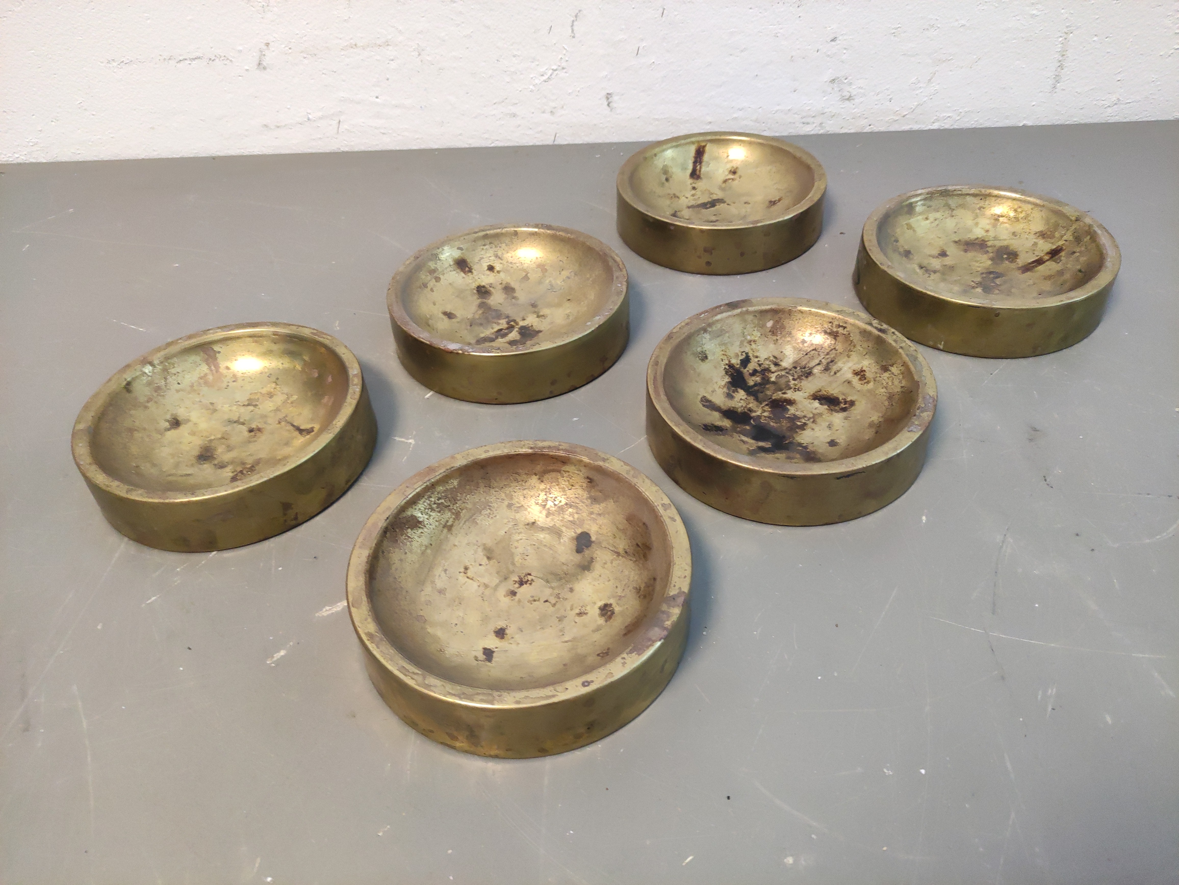 cenicero albatros metal sucio alt 3 o12_5 6u